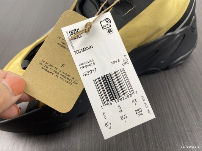 Boost 'Honey GZ0717 Yeezy 700 Flux' MNVN 0713